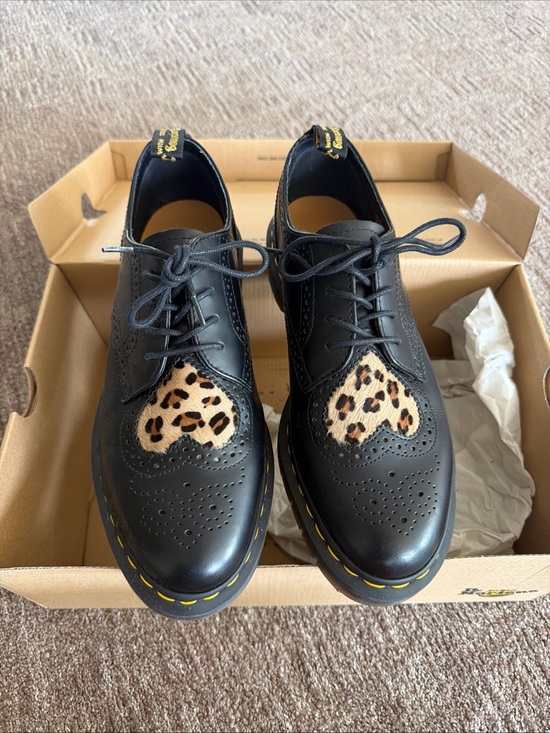 Dr. Martens Shoes - Dr. Martens Black Joyce Leopard Heart Brogue Oxford Boots Black Womens Size 10